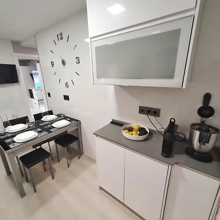 Apartment El Manso A 150M De La Playa Gijón